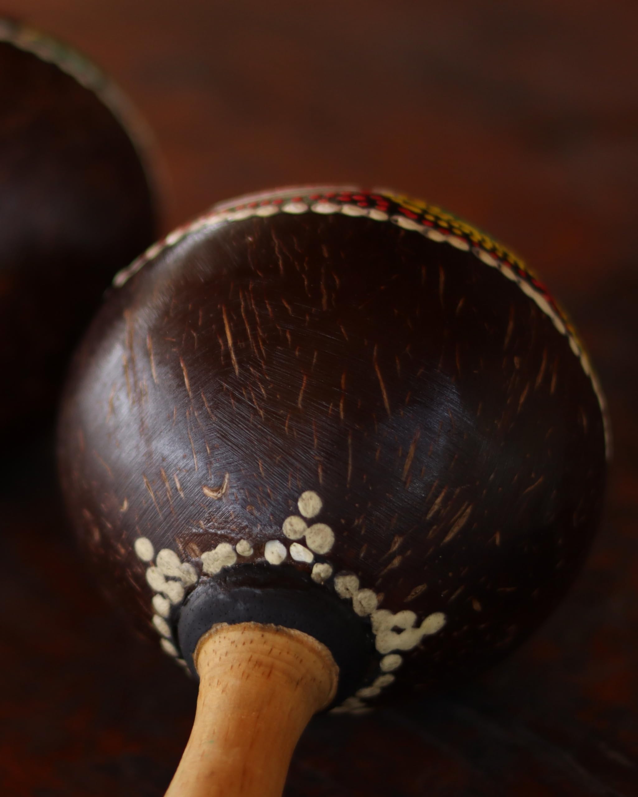 DA'IKI Shekere Maracas Afican Art Work Craft Lizard Art - 5" Diameter Dark Brown - Image 4