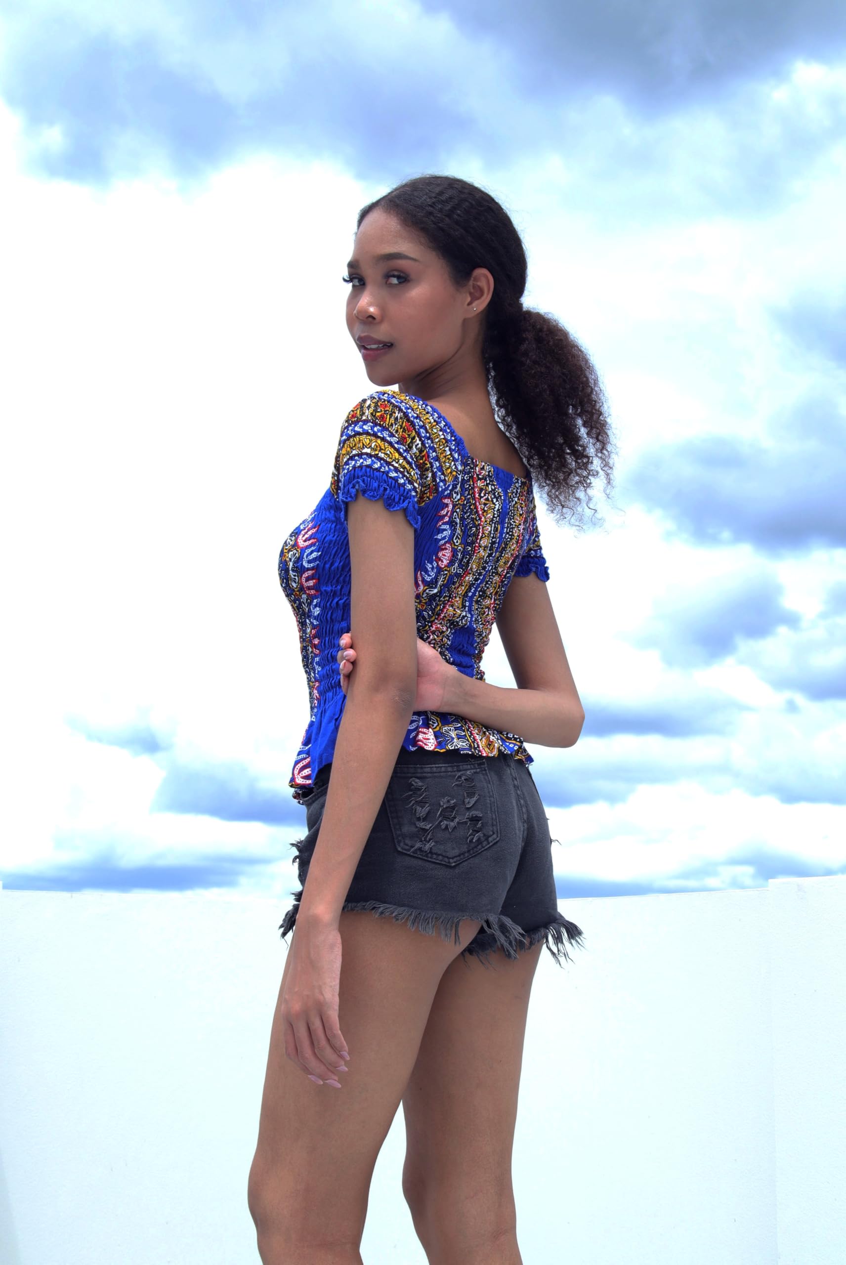 DA'IKI Womens Heart of Africa Blouse Rayon Fully Smocked Dashiki Shirt Babydoll Sleeves - Image 5